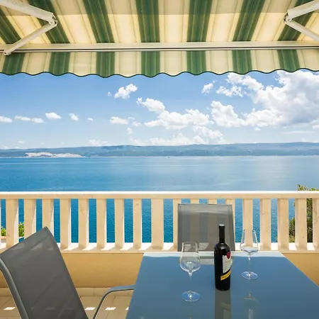 Adriatica Beachfront Stanici
