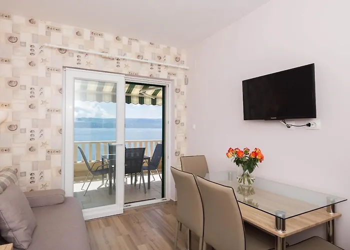 Adriatica Excelsior Stanici